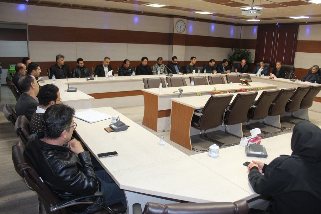 گزارش تصویری از برگزاری جلسه کارگروه فنی مدیران کارشناسان و کارمندان اتاق اصناف شهرستان شهریار