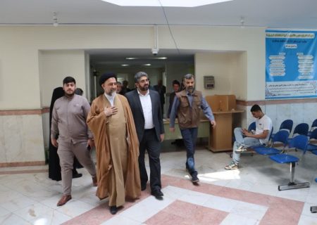 بازدید فرماندار شهرستان شهریار از اردوی جهادی پزشکی و درمانی